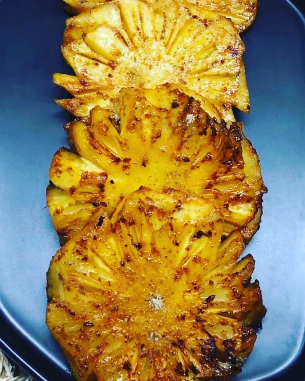 the most perfect Air fryer Pineapple is ready in 10 mins so delicious! 4 ingredients for the pineapple air fryer. Sweet, caramel, and healthier dessert.